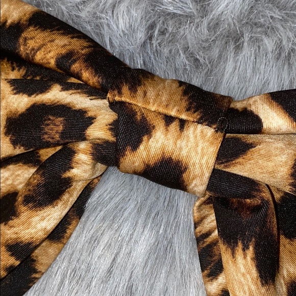 Cheetah Print Bow - Picture 3 of 4